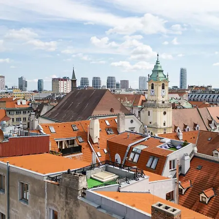 Apartamento Spacious Center Penthouse & Private Rooftop Terrace Bratislava