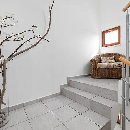 Spacious Center Penthouse & Private Rooftop Terrace ブラチスラヴァ